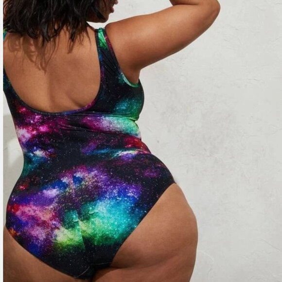 Torrid One 1 Piece Swim Suit High Neck Galaxy Stars Print Black Plus Size 4X - Picture 3 of 12